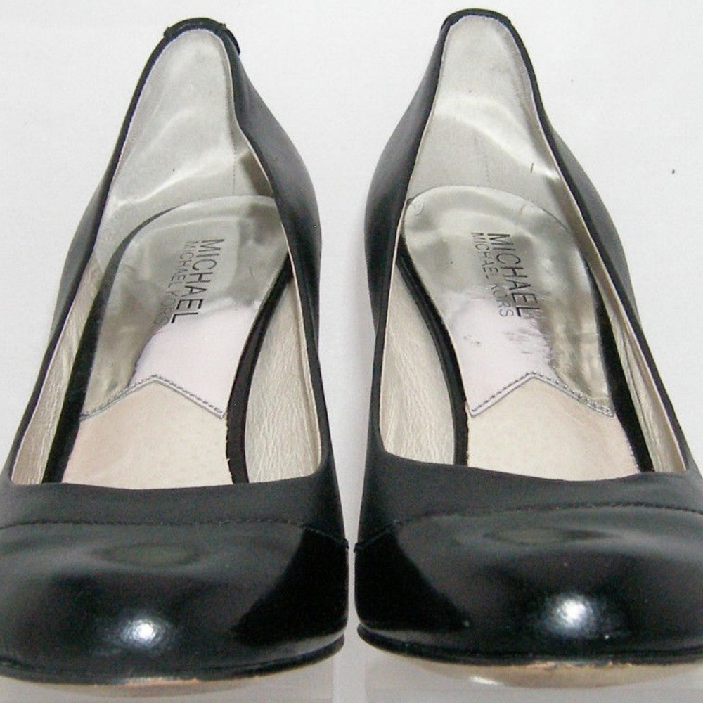 Michael korc Presley pump black 6m shoe